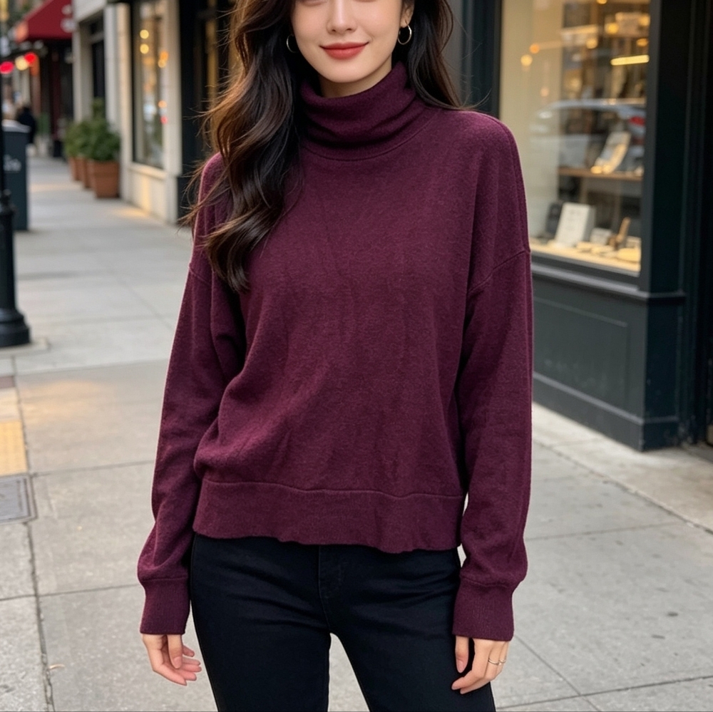 Community Burgundy Turtleneck Sweater Women’s Size Large Soft Stretch Casual